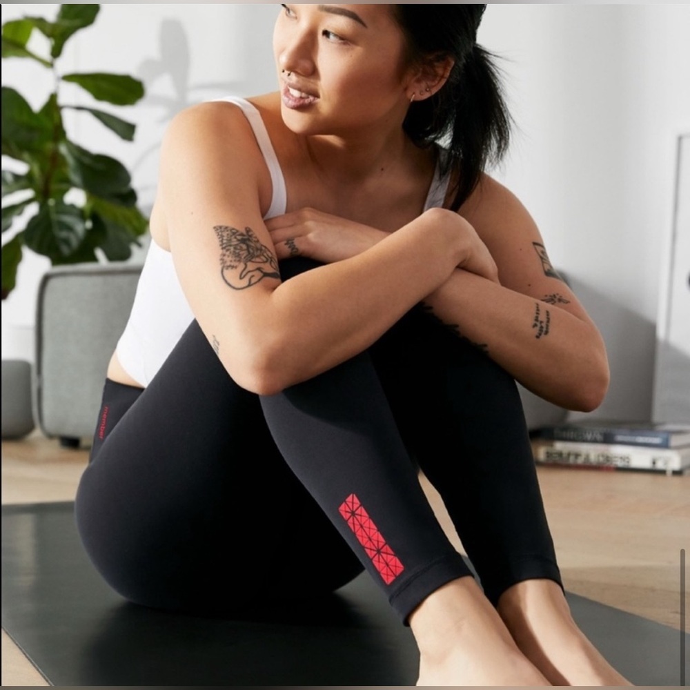 NWOT Lululemon align II member legging 25” - Picture 6 of 12